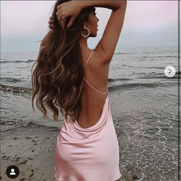 Sold - Zara pink satin dress - Picture 6 of 11